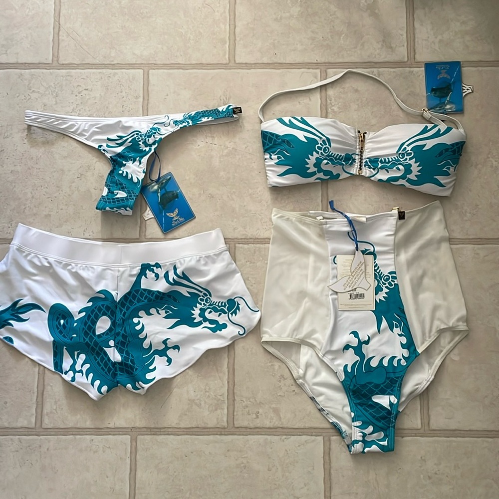 Lisa Blue Water Dragon Swimsuit Bikini NWT (sample) white & teal 4 pieces
